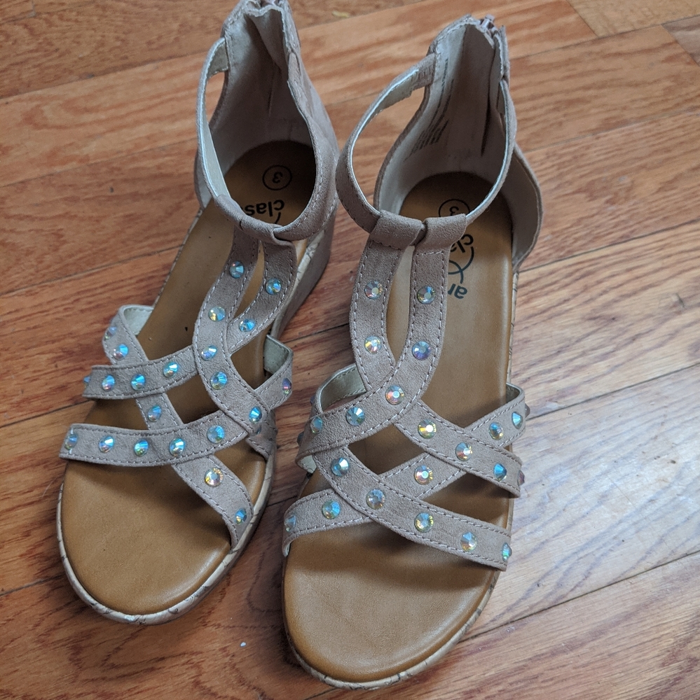Girls Wedges